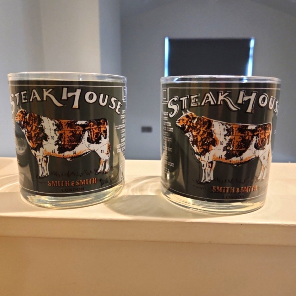 NEW Pair of Neiman Marcus Steak House cocktail drink glasses